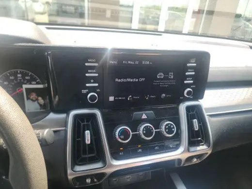 Kia Sorento 2022 LX 4dr SUV