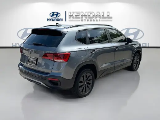 Volkswagen Taos 2022 S 4dr SUV