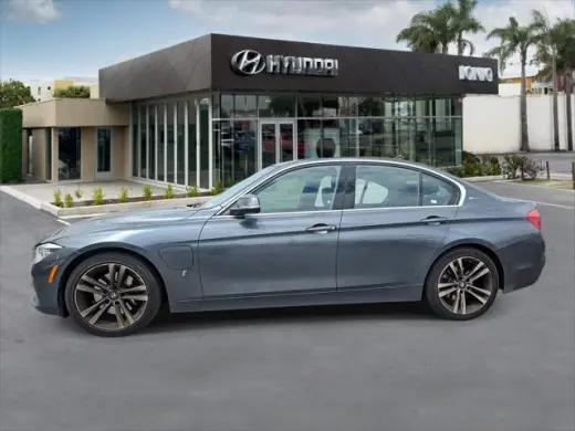 BMW 3 Series 2018 330e iPerformance 4dr Sedan