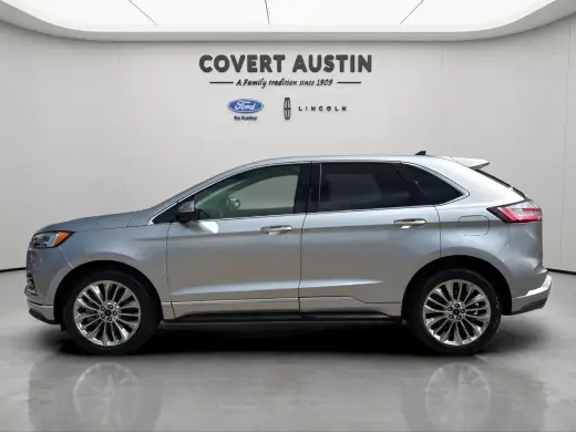 Ford Edge 2023 AWD Titanium 4dr Crossover