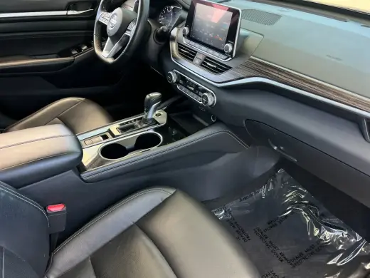 Nissan Altima 2021 2.5 SL 4dr Sedan