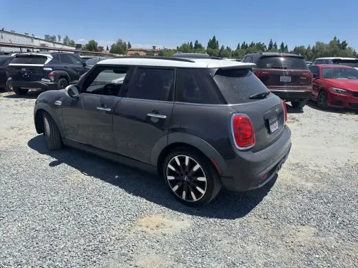MINI Hardtop 4 Door 2017 Cooper S 4dr Hatchback