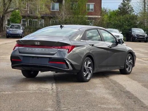 Hyundai ELANTRA 2025 Limited 4dr Sedan
