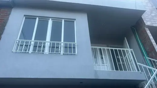 APARTAMENTO EN SEGUNDO PISO