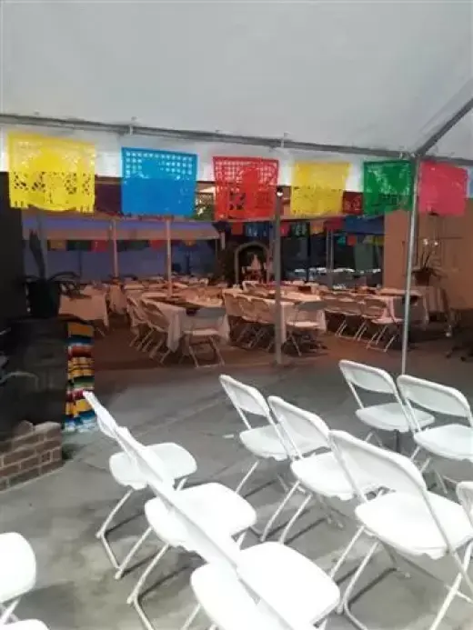 SILLAS,MESAS, CARPAS Y MAS