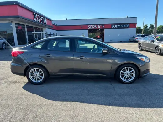 2015 Ford Focus 4dr Sdn SE