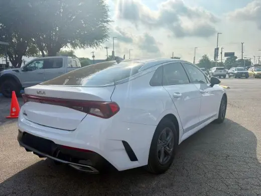 Kia K5 2024 LXS 4dr Sedan