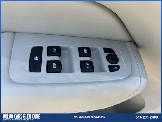 Volvo XC60 2024 AWD B5 Core Dark Theme 4dr SUV