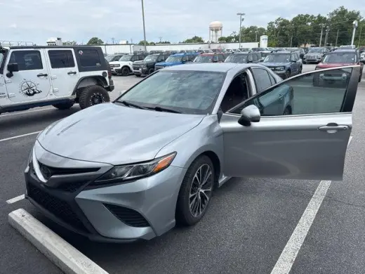 Toyota Camry 2019 XLE 4dr Sedan