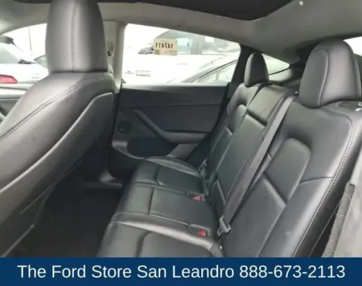 Tesla Model Y 2025 Long Range 4dr Crossover