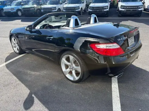 Mercedes-Benz SLK 2012 SLK 350 2dr Convertible