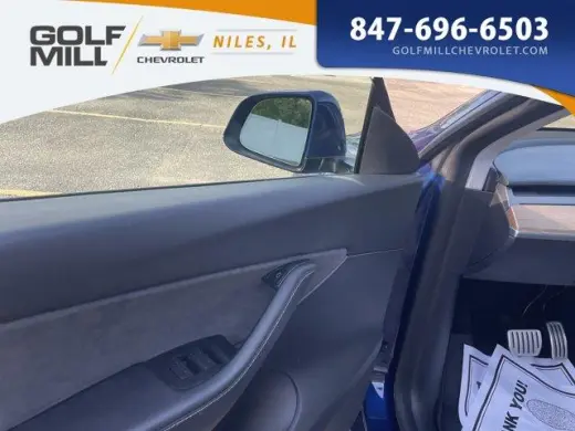 Tesla Model Y 2022 AWD Performance 4dr Crossover