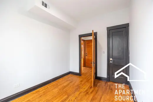 Propiedad en alquiler con 3 habitaciones y 1 baño en Chicago