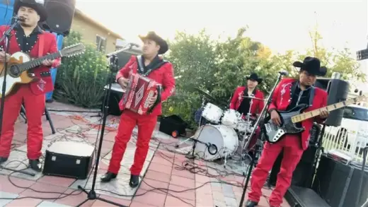 GRUPO NORTEÑO