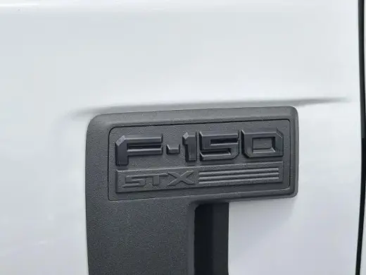 Ford F-150 2023 4x2 XLT 4dr SuperCab 6.5 ft. SB