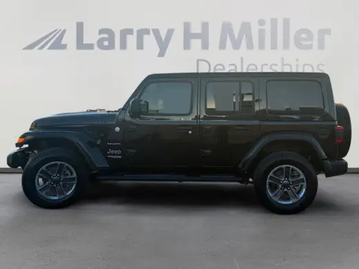 Jeep Wrangler Unlimited 2021 4x4 Sahara Altitude 4dr SUV