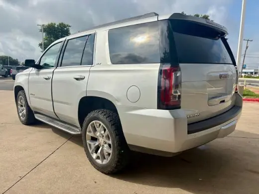 GMC Yukon 2017 4x2 SLT 4dr SUV