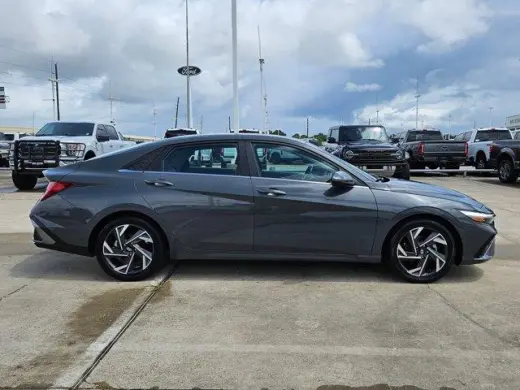 Hyundai ELANTRA 2024 Limited 4dr Sedan