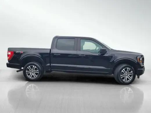 Ford F-150 2023 4x2 XL 4dr SuperCrew 5.5 ft. SB