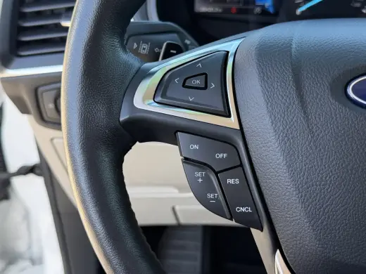 Ford Edge 2023 AWD Titanium 4dr Crossover