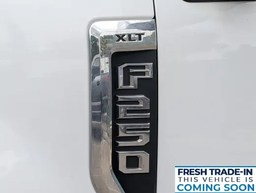 Ford F-250 Super Duty 2017 4x4 King Ranch 4dr Crew Cab 6.8 ft. SB Pickup