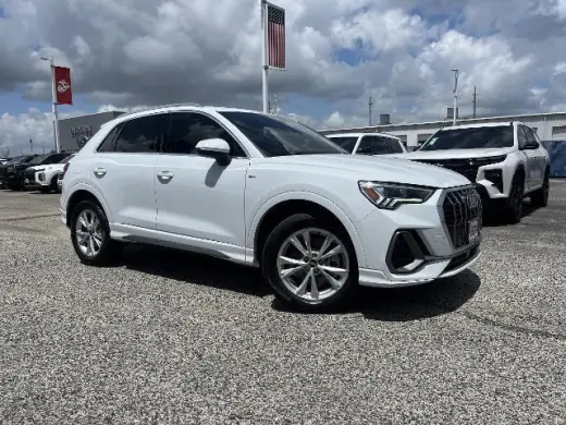Audi Q3 2023 AWD quattro S line Premium Plus 45 TFSI 4dr SUV