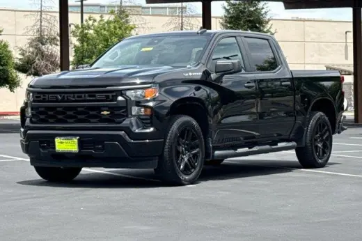 Chevrolet Silverado 1500 2023 4x2 Custom 4dr Crew Cab 5.8 ft. SB