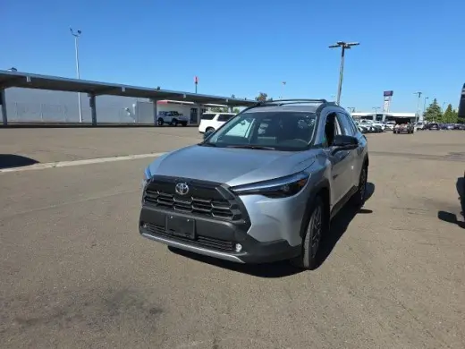 Toyota Corolla Cross 2026 XLE 4dr Crossover