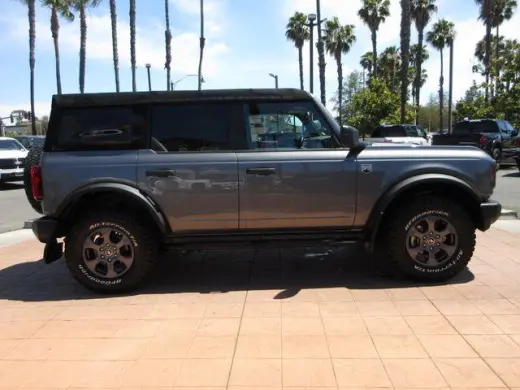 Ford Bronco 2022 4x4 Base 4dr SUV
