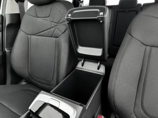 Hyundai TUCSON 2025 SE 4dr SUV