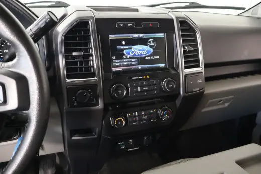 Ford F-150 2015 4x4 XL 4dr SuperCrew 6.5 ft. SB