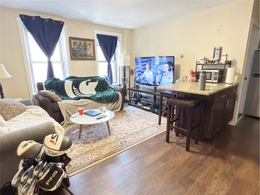 Propiedad en alquiler con 2 habitaciones y 1 baño en Chicago