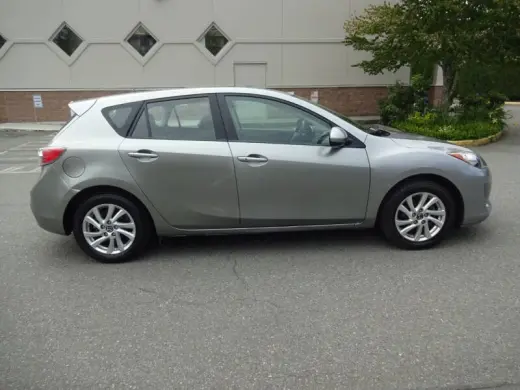 2013 Mazda MAZDA3 i Touring