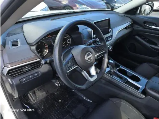 Nissan Altima 2023 2.5 SV 4dr Sedan