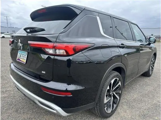 Mitsubishi Outlander 2024 SE 4dr SUV