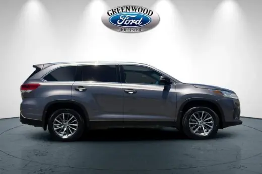 Toyota Highlander 2019 AWD SE 4dr SUV