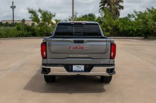 GMC Sierra 1500 2021 4x2 SLT 4dr Crew Cab 5.8 ft. SB