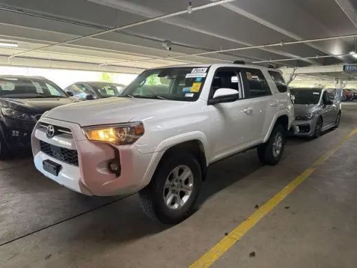 Toyota 4Runner 2024 4x4 SR5 4dr SUV