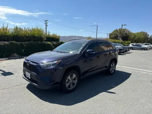 Toyota RAV4 2024 AWD XLE 4dr SUV