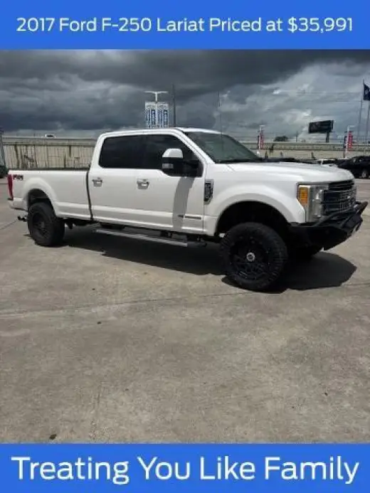 Ford F-250 Super Duty 2017 4x4 XLT 4dr Crew Cab 8 ft. LB Pickup