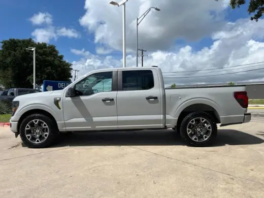 Ford F-150 2024 4x2 STX 4dr SuperCrew 5.5 ft. SB