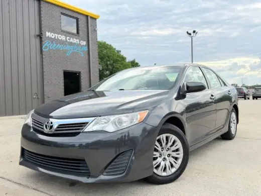 2014 TOYOTA CAMRY