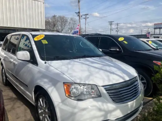 2016 Chrysler Town and Country
