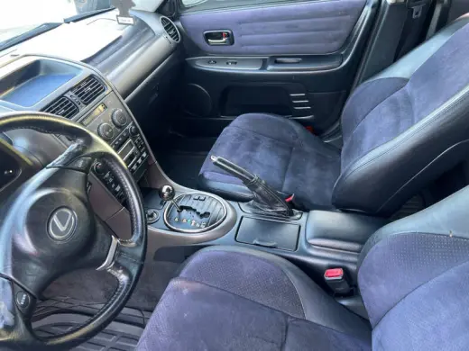 2001 Lexus IS 300