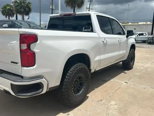 Chevrolet Silverado 1500 2022 4x4 RST 4dr Crew Cab 5.8 ft. SB