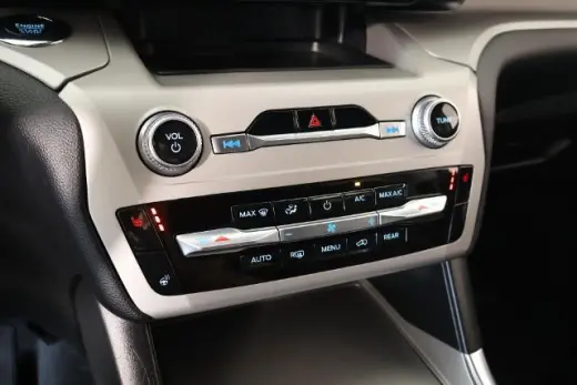Ford Explorer 2023 AWD XLT 4dr SUV