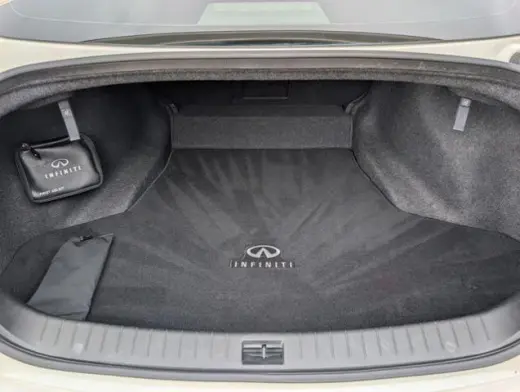 INFINITI Q50 2016 3.0T Premium 4dr Sedan