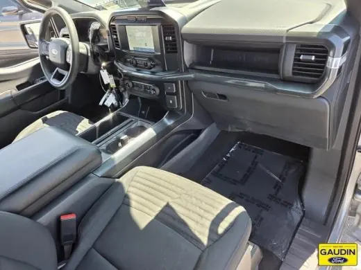 Ford F-150 2023 4x2 XL 4dr SuperCrew 5.5 ft. SB