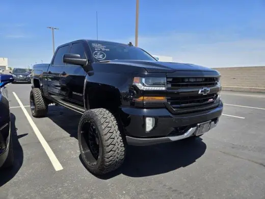Chevrolet Silverado 1500 2017 4x4 LT 4dr Crew Cab 5.8 ft. SB