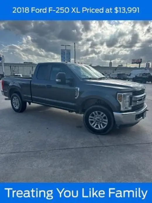 Ford F-250 Super Duty 2018 4x2 Lariat 4dr SuperCab 6.8 ft. SB Pickup